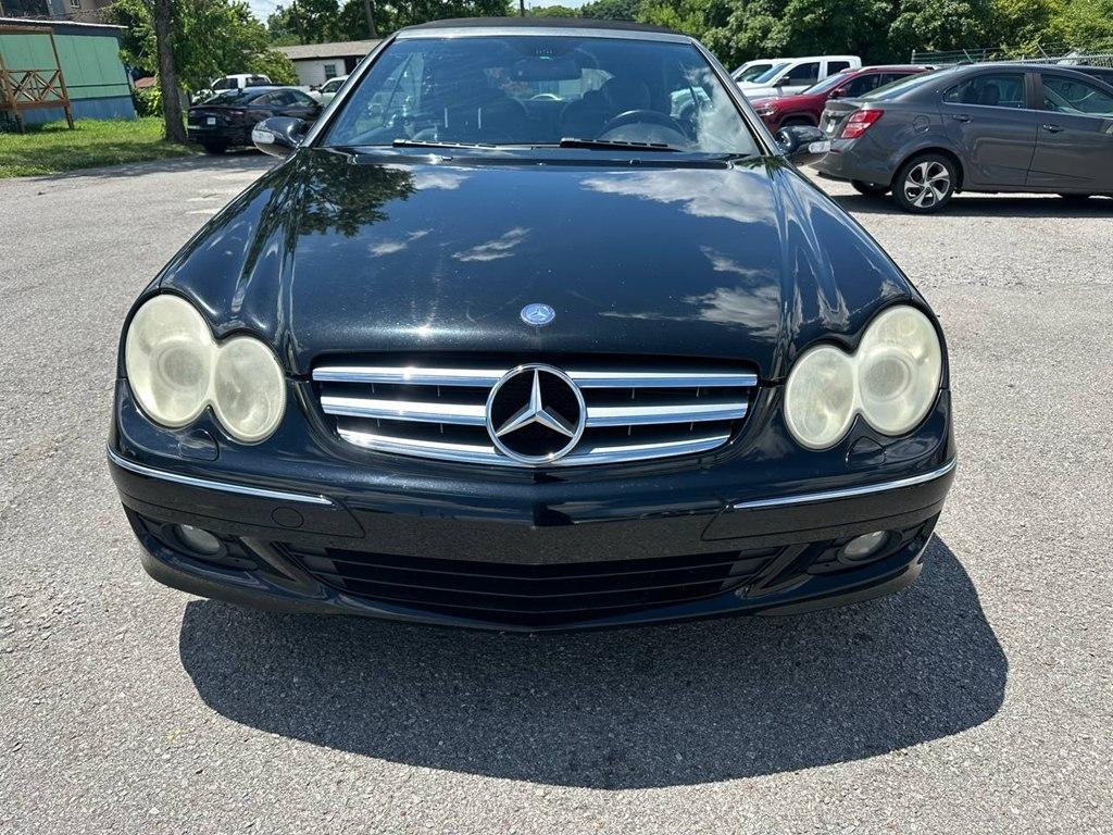 Mercedes-Benz CLK-Class 2dr Cabriolet 3.5L 2009