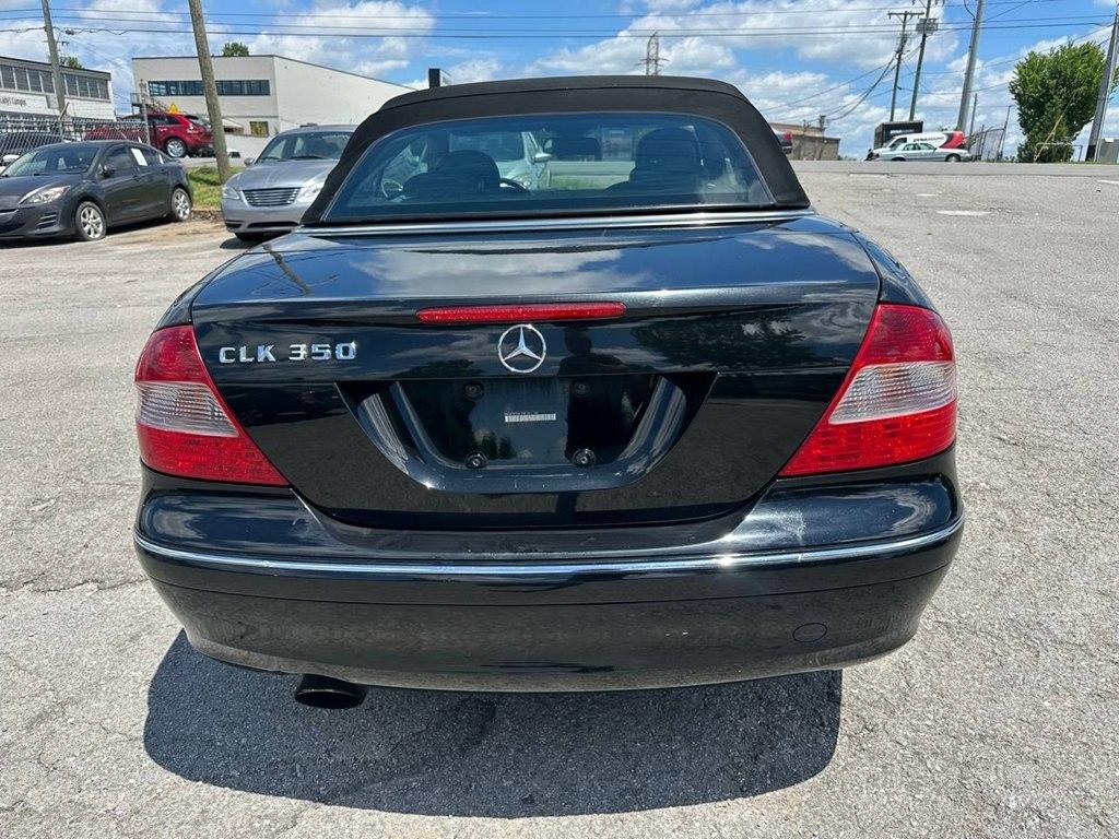 Mercedes-Benz CLK-Class 2dr Cabriolet 3.5L 2009