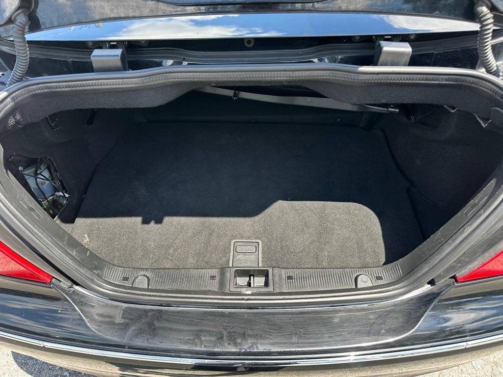 Mercedes-Benz CLK-Class 2dr Cabriolet 3.5L 2009