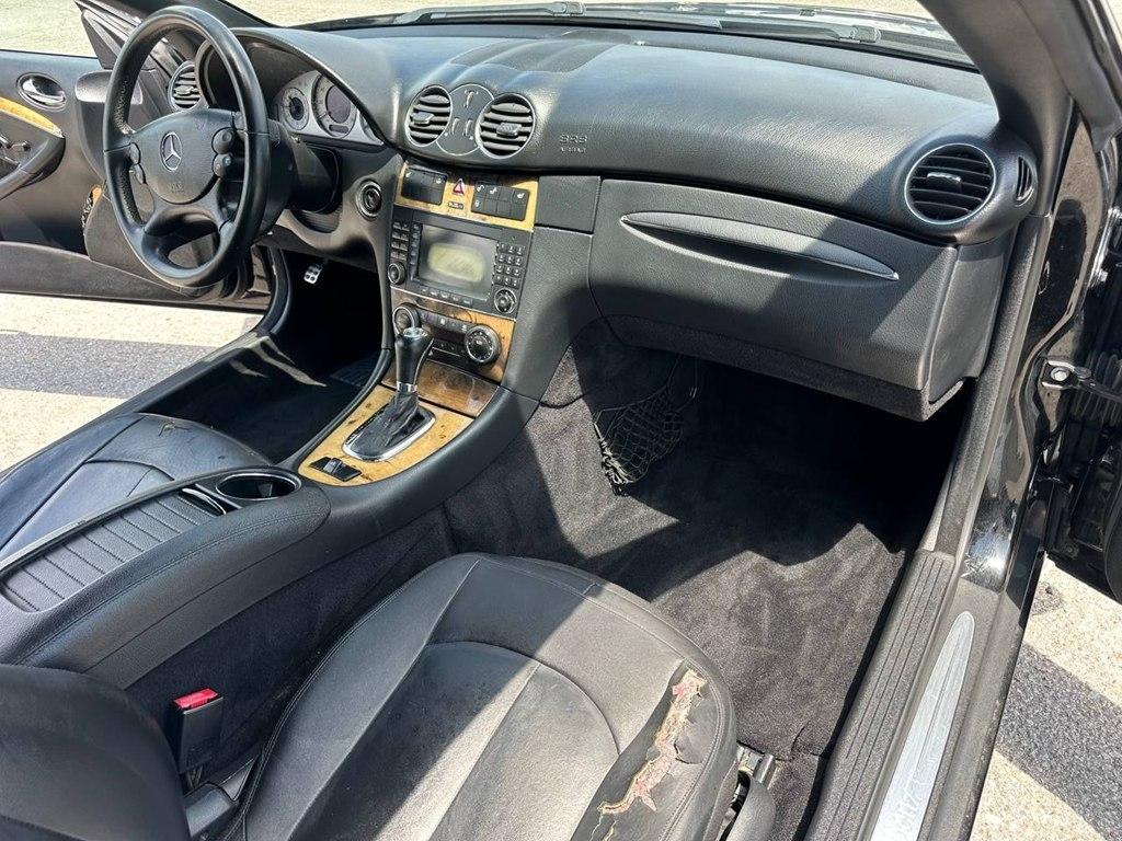 Mercedes-Benz CLK-Class 2dr Cabriolet 3.5L 2009