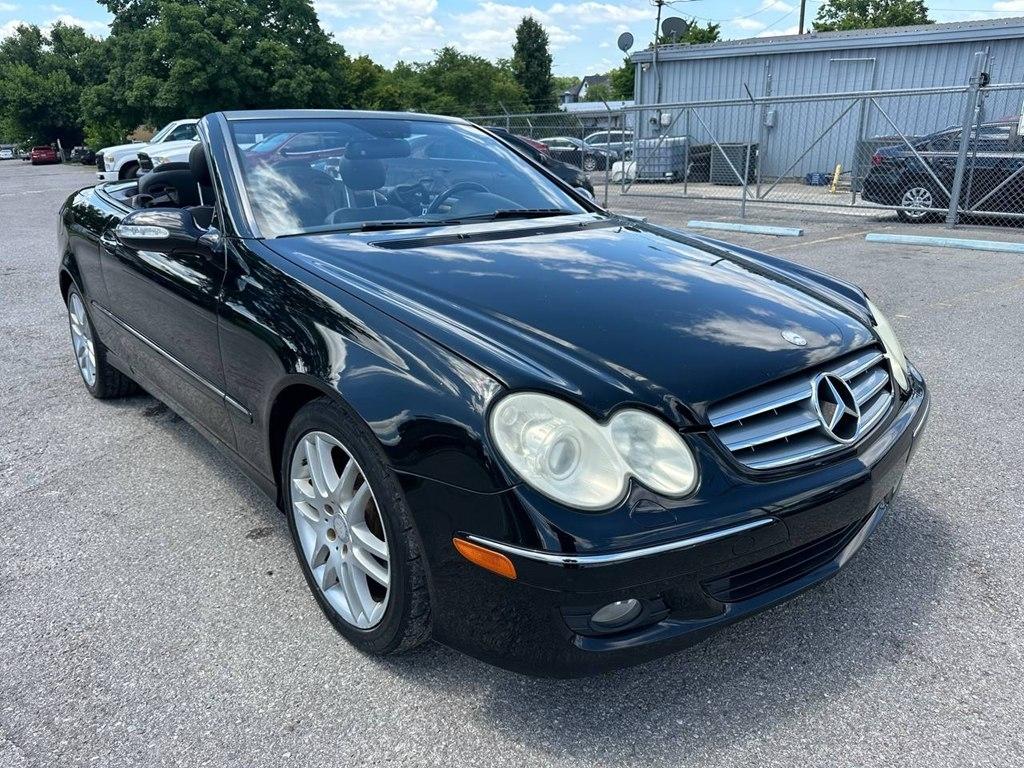 Mercedes-Benz CLK-Class 2dr Cabriolet 3.5L 2009