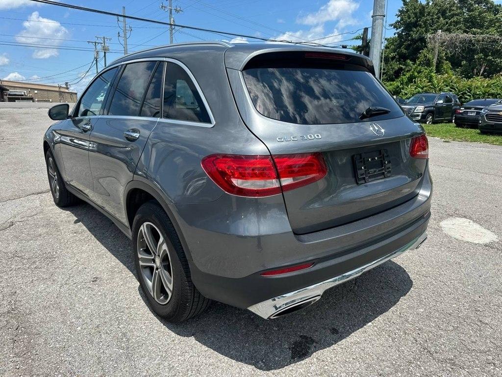 Mercedes-Benz GLC 4MATIC 4dr GLC 300 2016