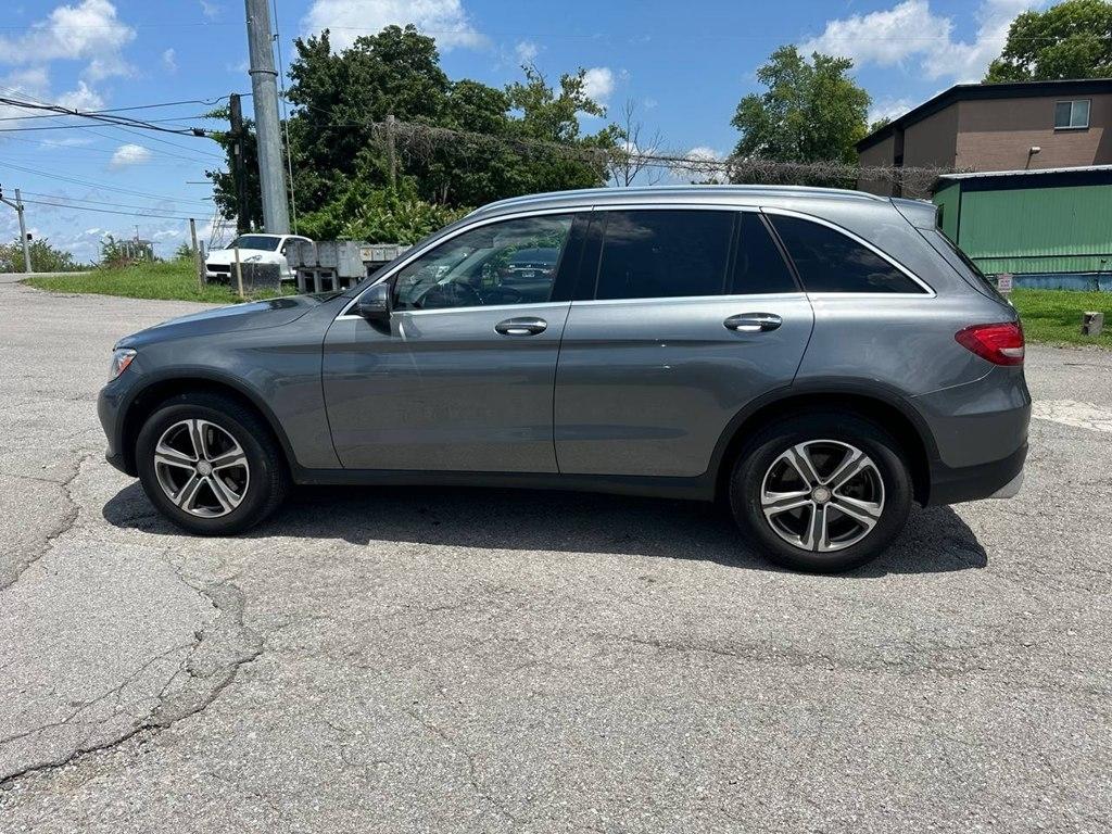 Mercedes-Benz GLC 4MATIC 4dr GLC 300 2016