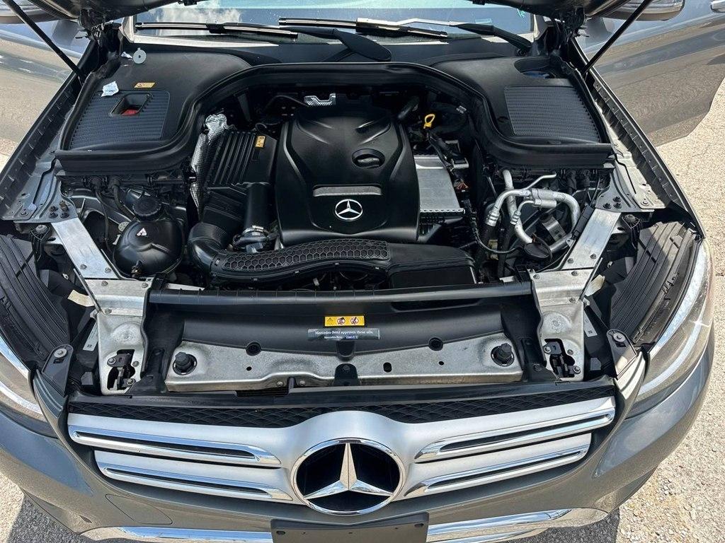 Mercedes-Benz GLC 4MATIC 4dr GLC 300 2016