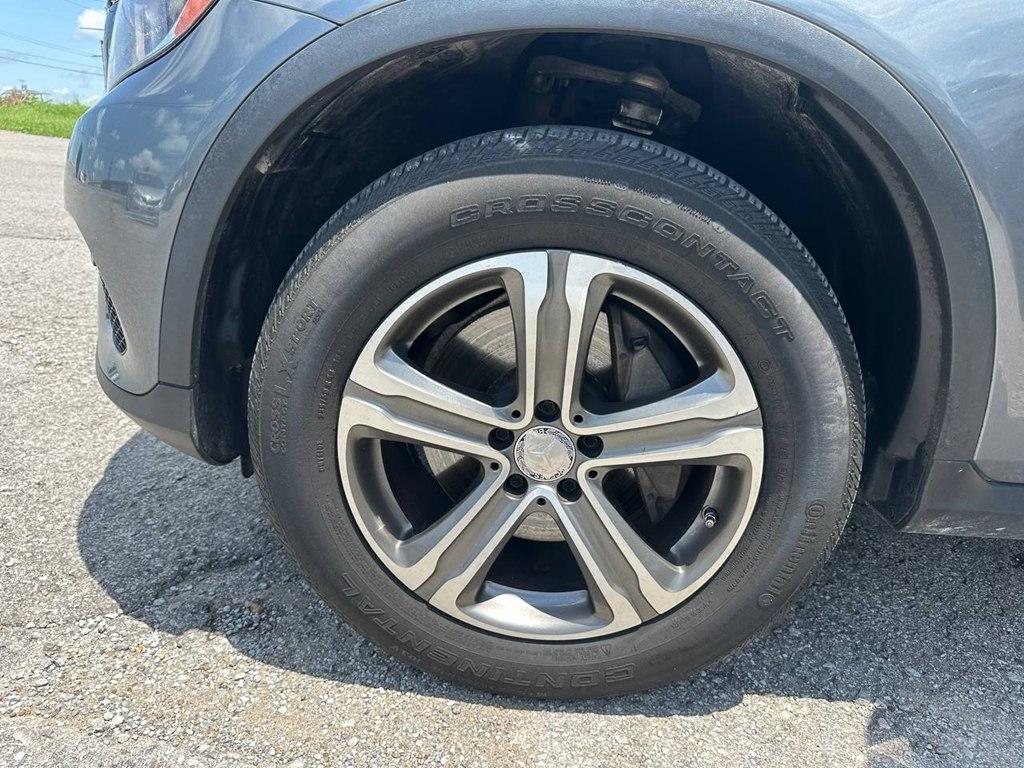 Mercedes-Benz GLC 4MATIC 4dr GLC 300 2016