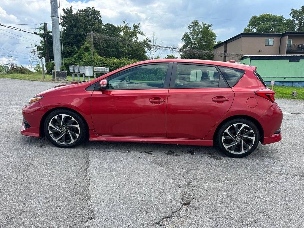 Toyota Corolla iM CVT (Natl) 2017