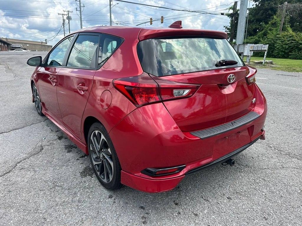 Toyota Corolla iM CVT (Natl) 2017