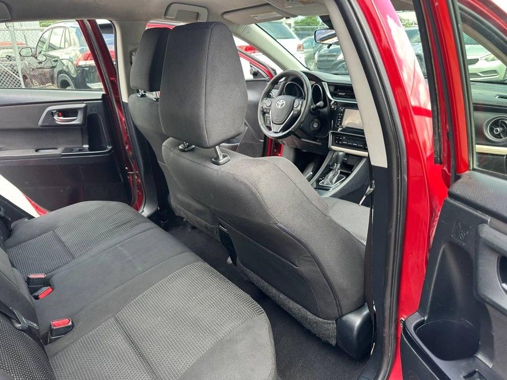 Toyota Corolla iM CVT (Natl) 2017