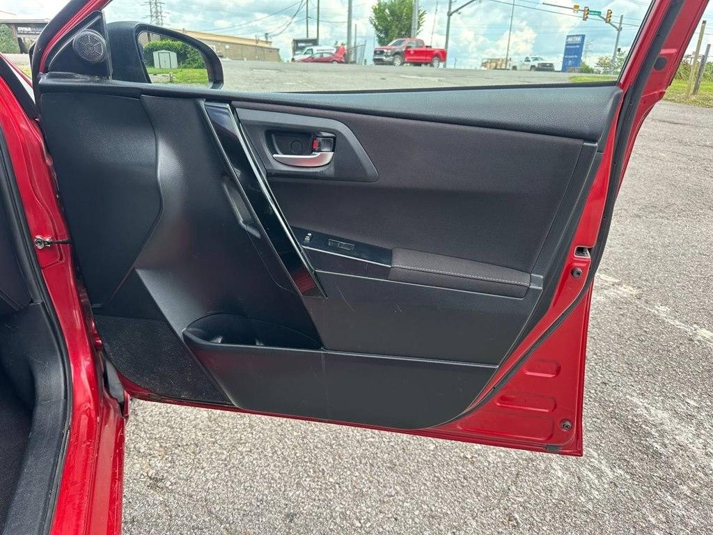 Toyota Corolla iM CVT (Natl) 2017