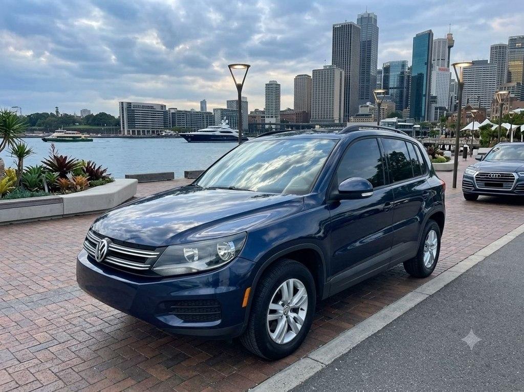 Volkswagen Tiguan 2WD 4dr Auto R-Line 2015