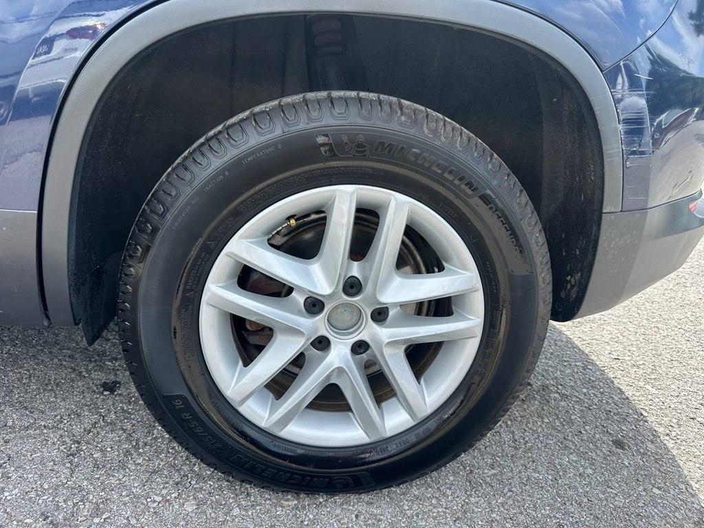 Volkswagen Tiguan 2WD 4dr Auto R-Line 2015