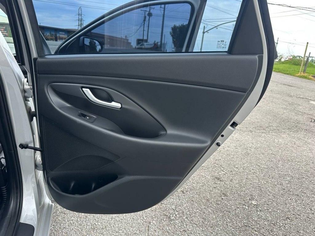Hyundai Elantra GT Auto 2018