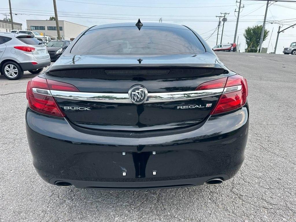 Buick Regal 4dr Sdn Sport Touring FWD 2017