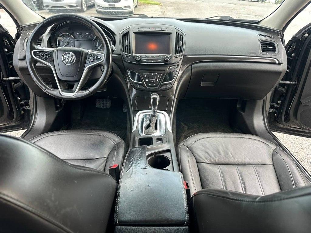 Buick Regal 4dr Sdn Sport Touring FWD 2017