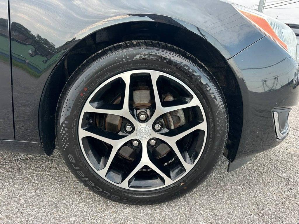 Buick Regal 4dr Sdn Sport Touring FWD 2017
