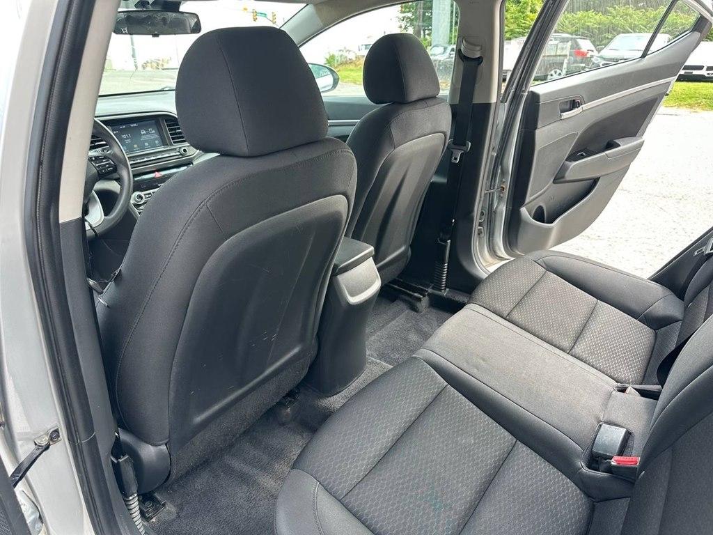 Hyundai Elantra SEL IVT 2020