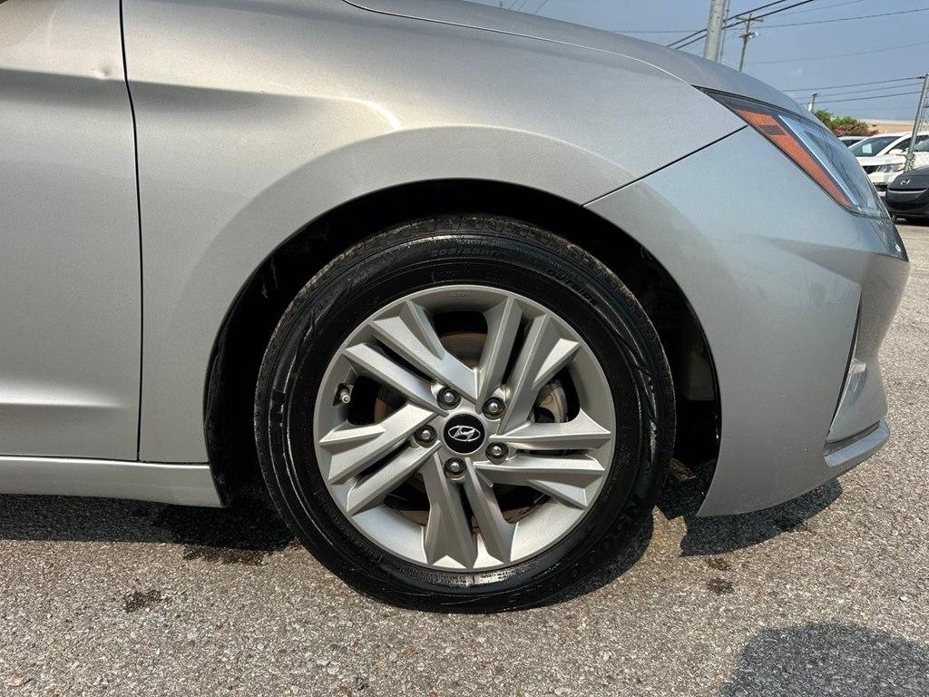 Hyundai Elantra SEL IVT 2020