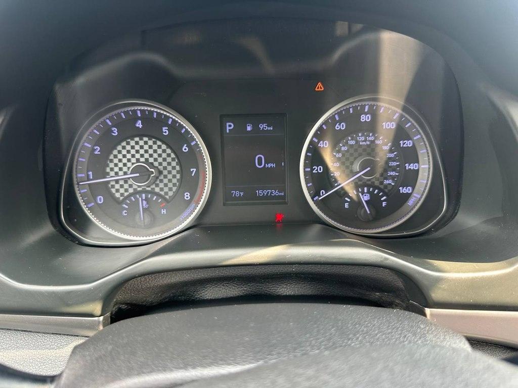 Hyundai Elantra SEL IVT 2020