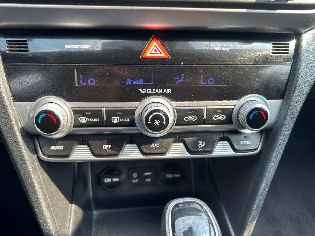 Hyundai Elantra SEL IVT 2020