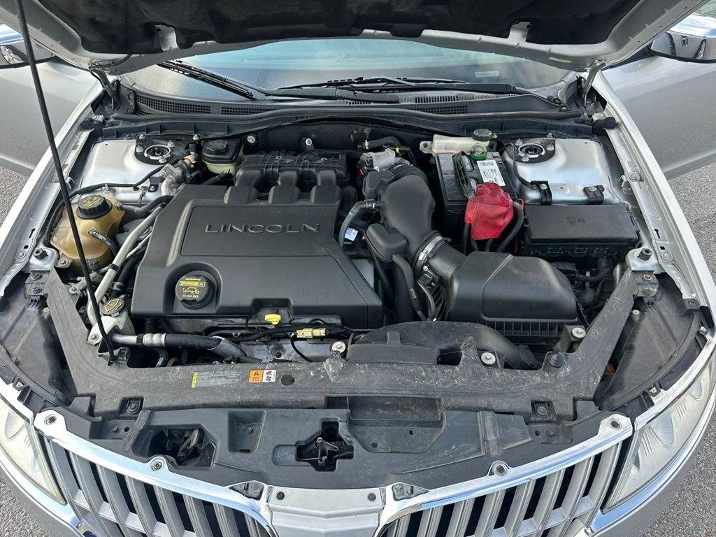 Lincoln MKZ 4dr Sdn FWD 2012