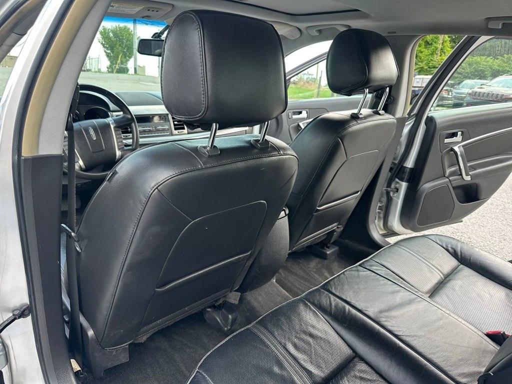 Lincoln MKZ 4dr Sdn FWD 2012