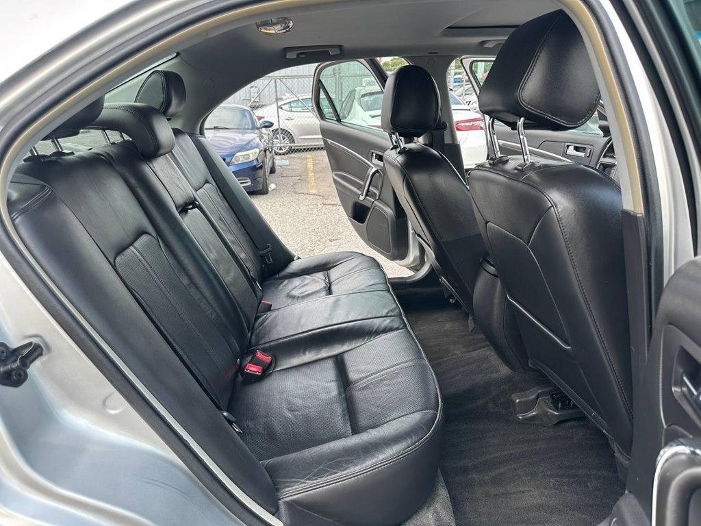Lincoln MKZ 4dr Sdn FWD 2012