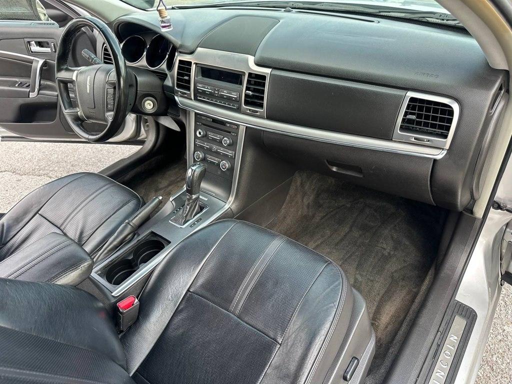 Lincoln MKZ 4dr Sdn FWD 2012