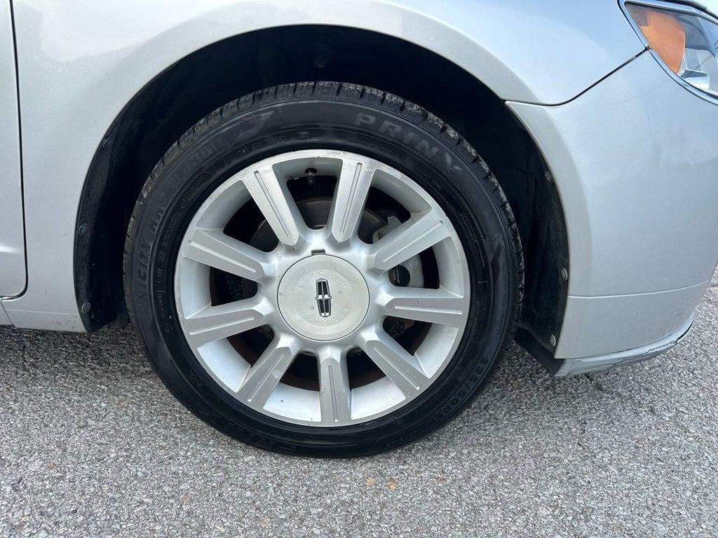 Lincoln MKZ 4dr Sdn FWD 2012