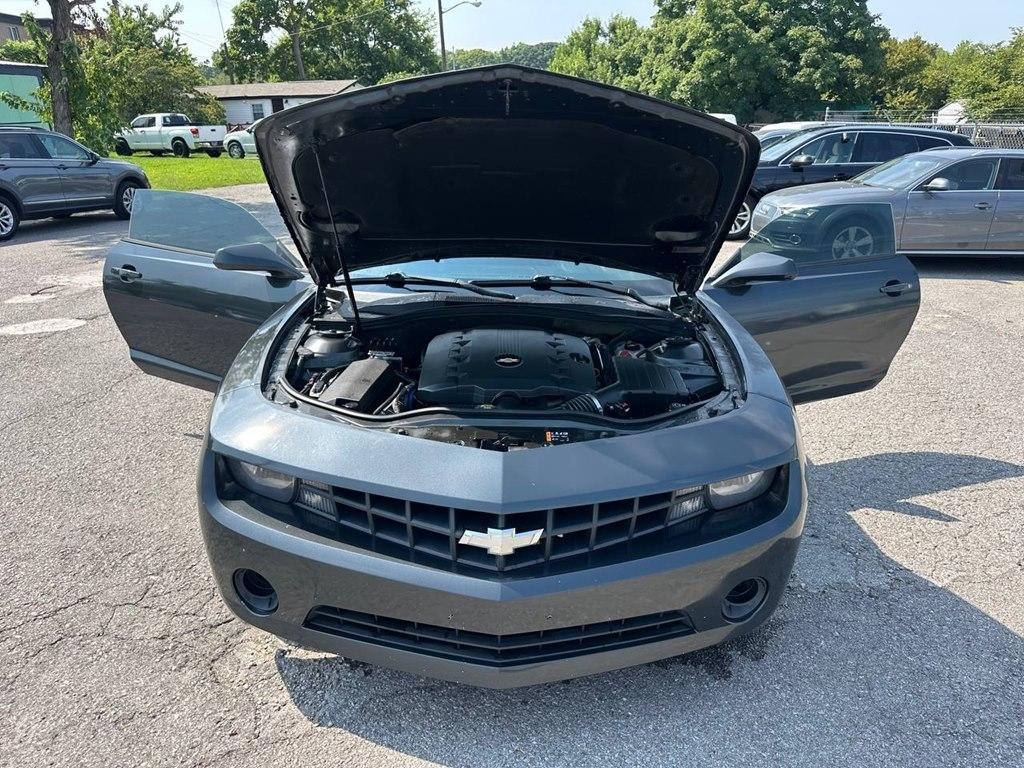 Chevrolet Camaro 2dr Cpe LS w/1LS 2013
