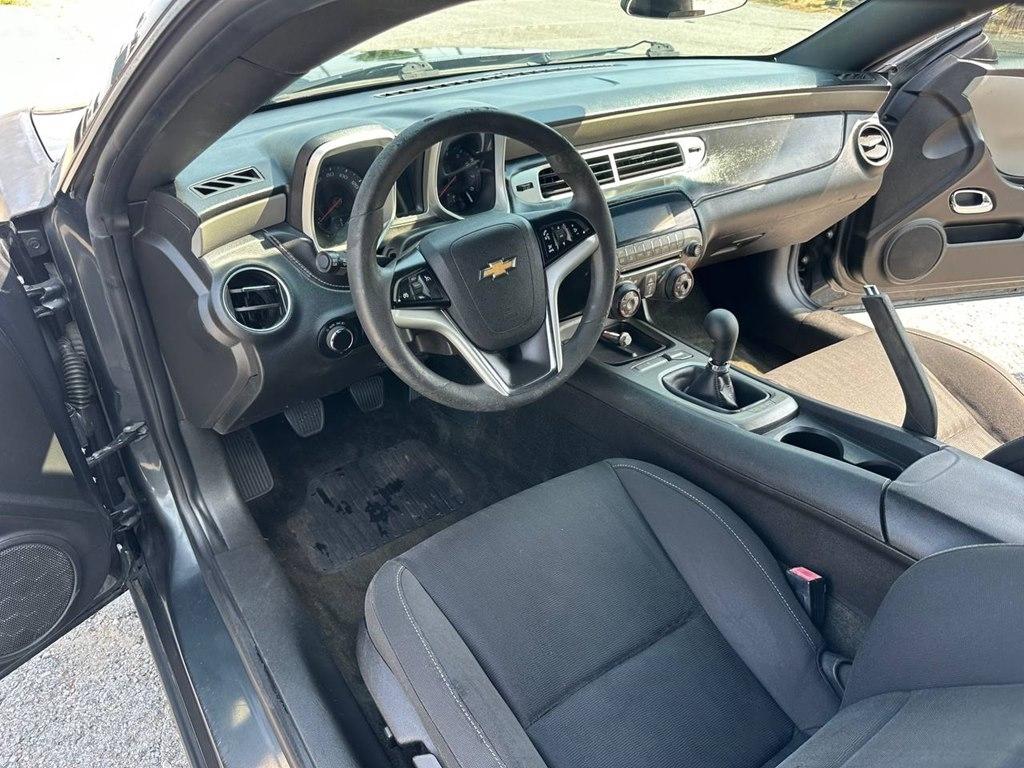 Chevrolet Camaro 2dr Cpe LS w/1LS 2013