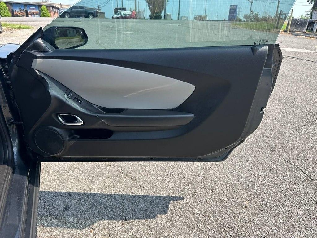 Chevrolet Camaro 2dr Cpe LS w/1LS 2013
