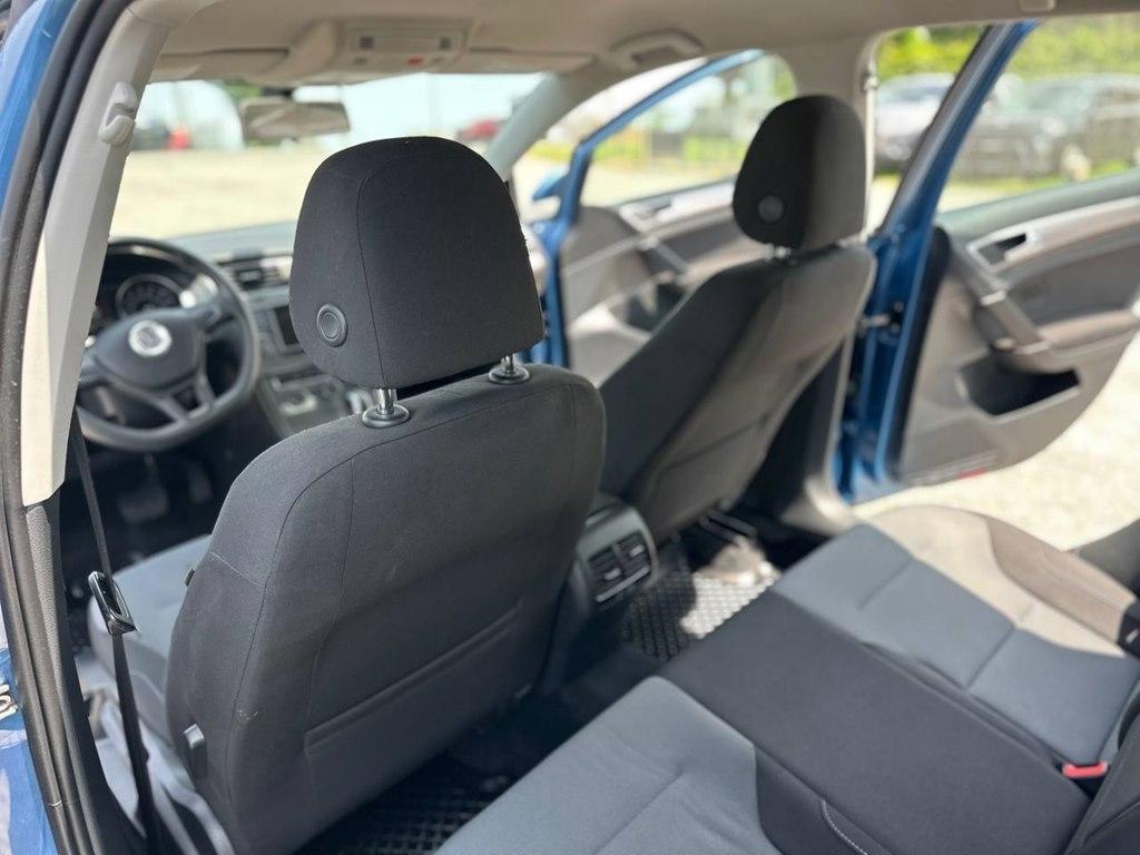 Volkswagen e-Golf 4dr HB SE 2016