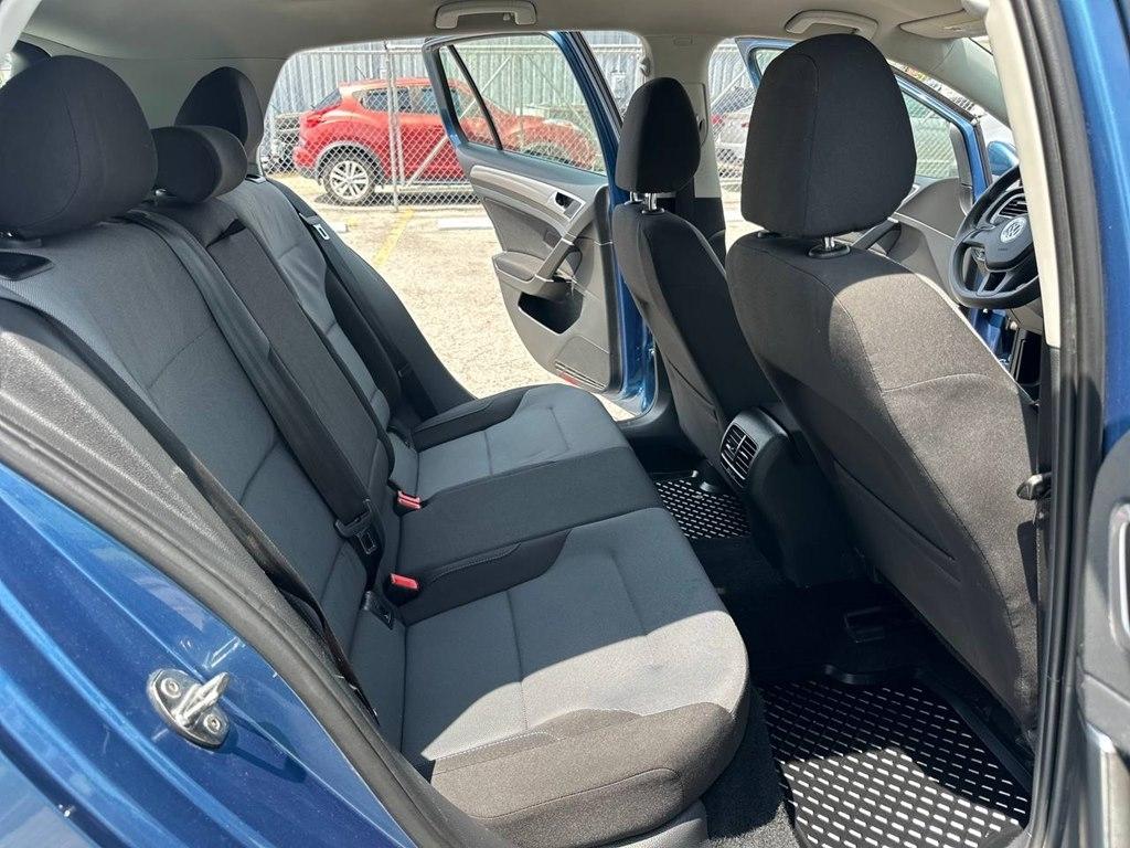 Volkswagen e-Golf 4dr HB SE 2016