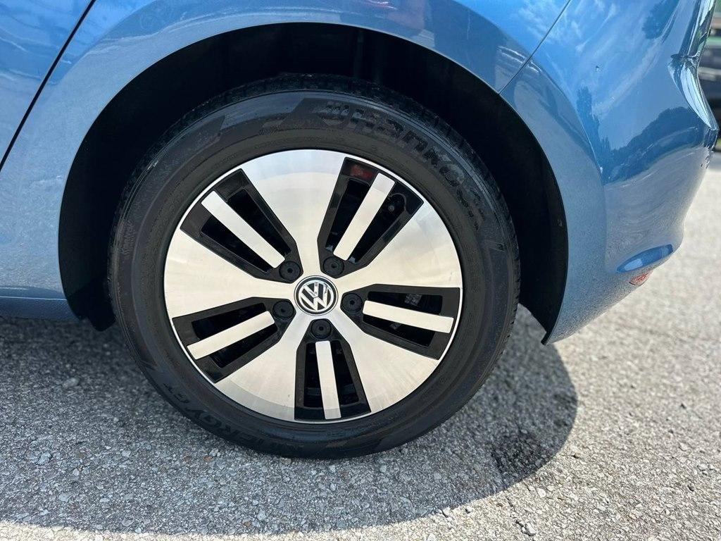 Volkswagen e-Golf 4dr HB SE 2016