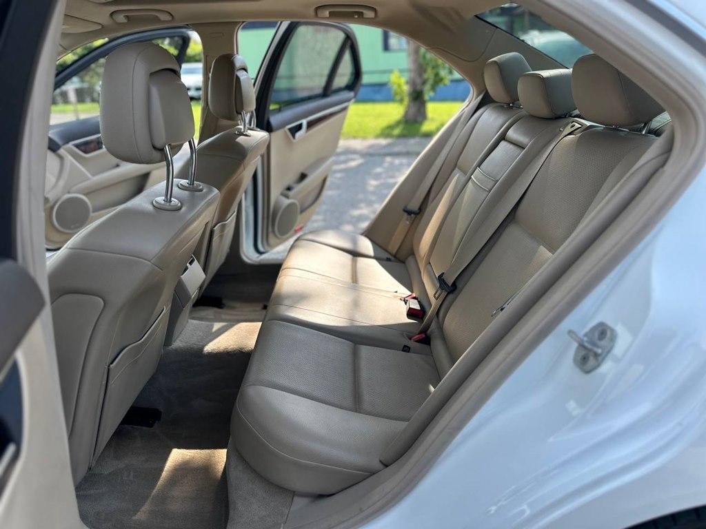 Mercedes-Benz C-Class 4dr Sdn C 300 Sport 4MATIC 2013