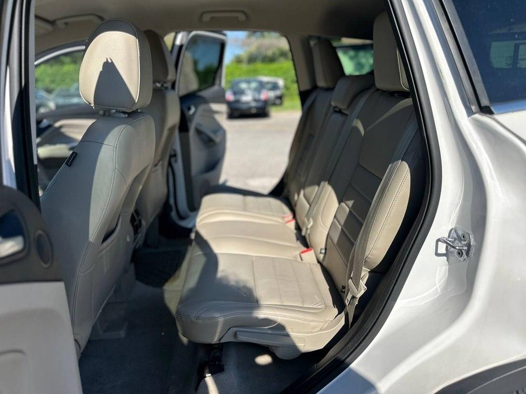 Ford Escape FWD 4dr Titanium 2015