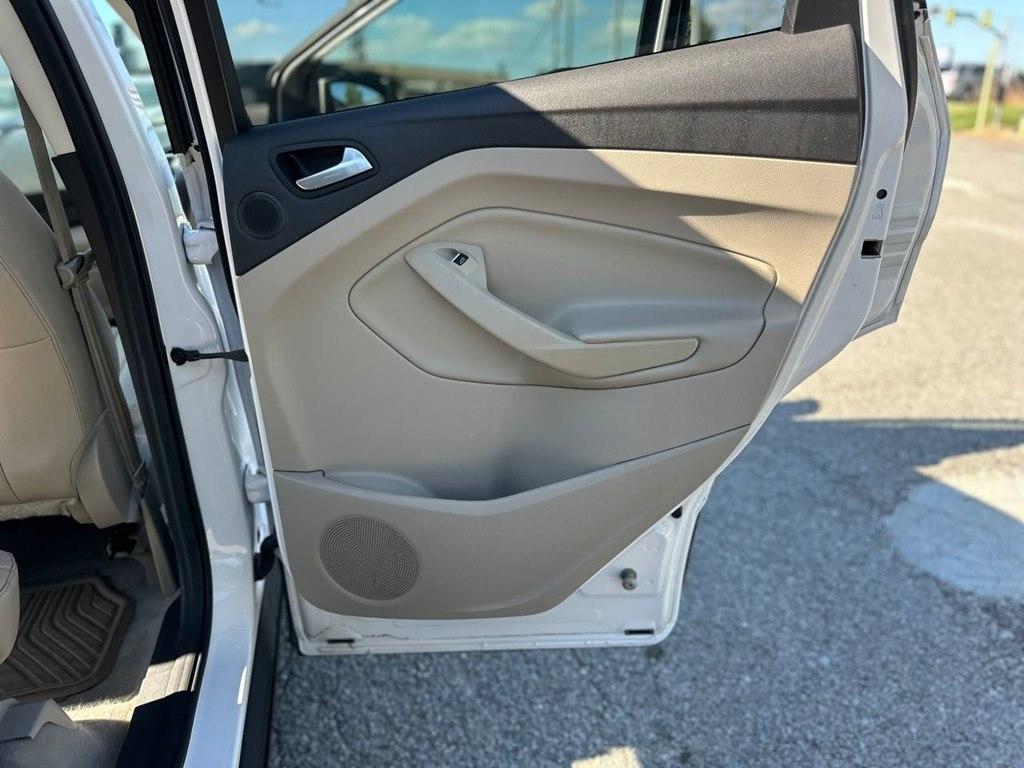 Ford Escape FWD 4dr Titanium 2015