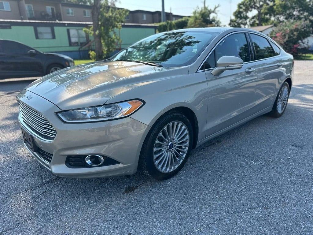 Ford Fusion 4dr Sdn Titanium FWD 2015