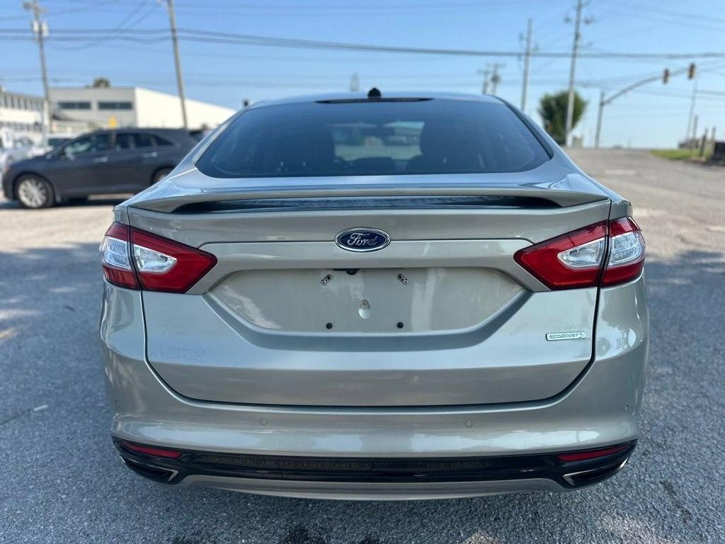 Ford Fusion 4dr Sdn Titanium FWD 2015