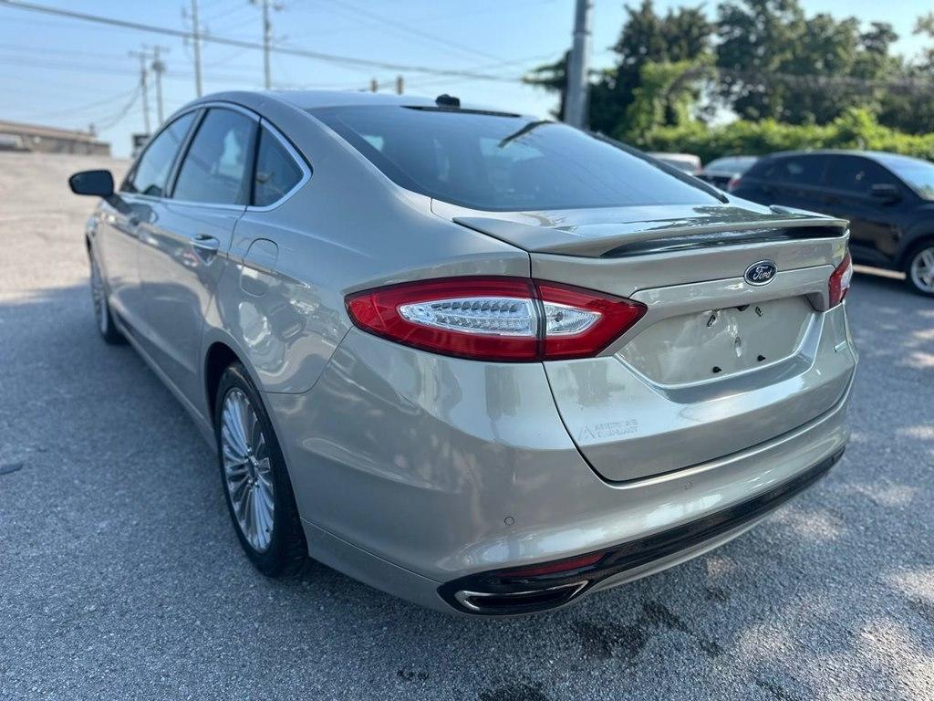 Ford Fusion 4dr Sdn Titanium FWD 2015