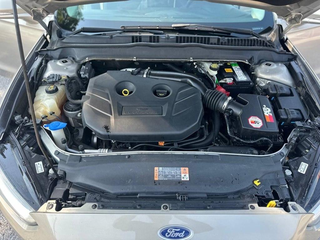 Ford Fusion 4dr Sdn Titanium FWD 2015