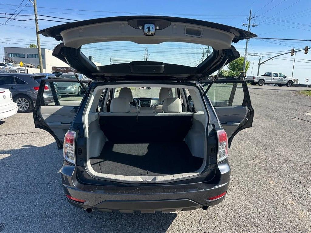 Subaru Forester 4dr Auto 2.5X 2013