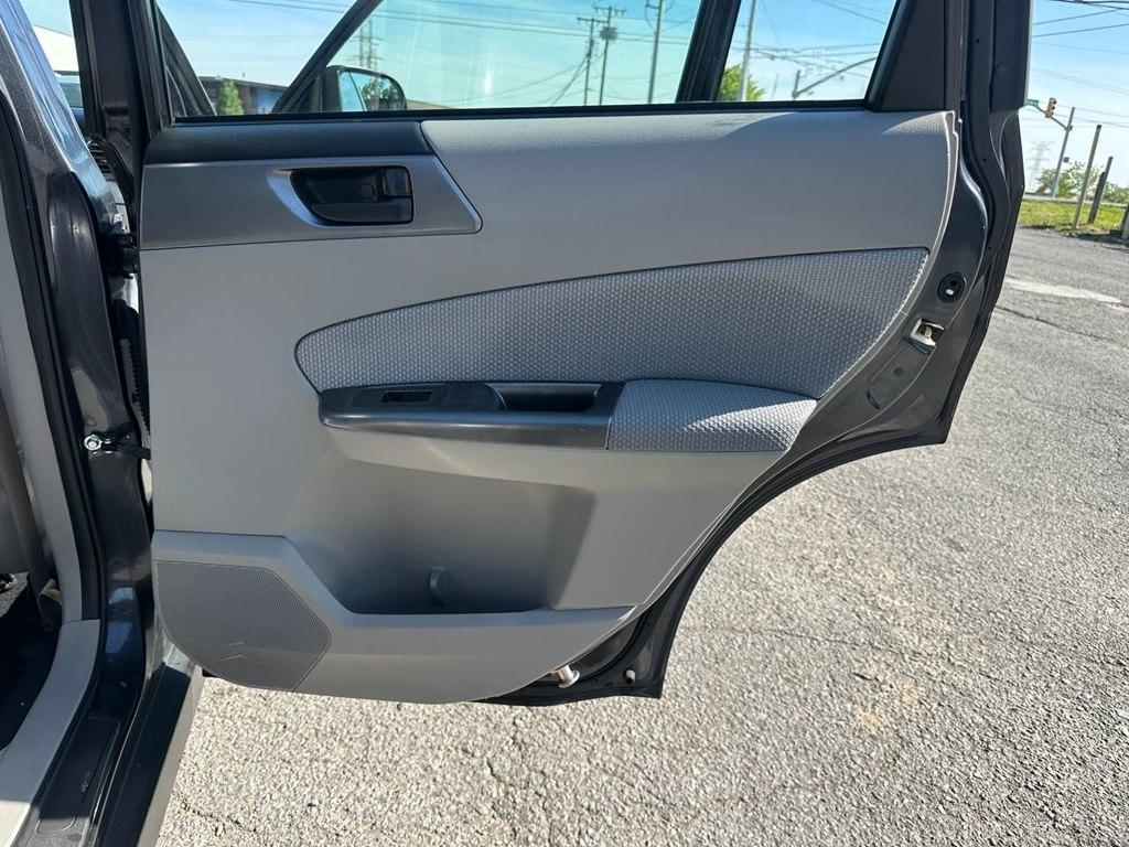 Subaru Forester 4dr Auto 2.5X 2013