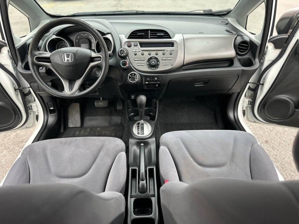 Honda Fit 5dr HB Auto 2009