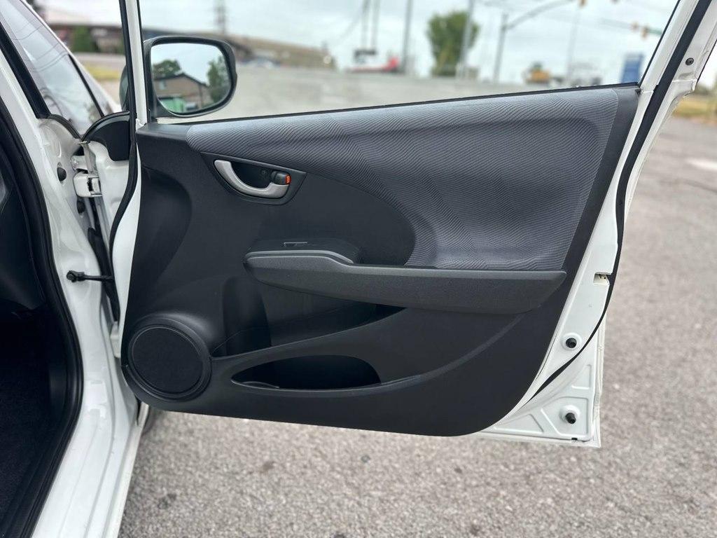 Honda Fit 5dr HB Auto 2009