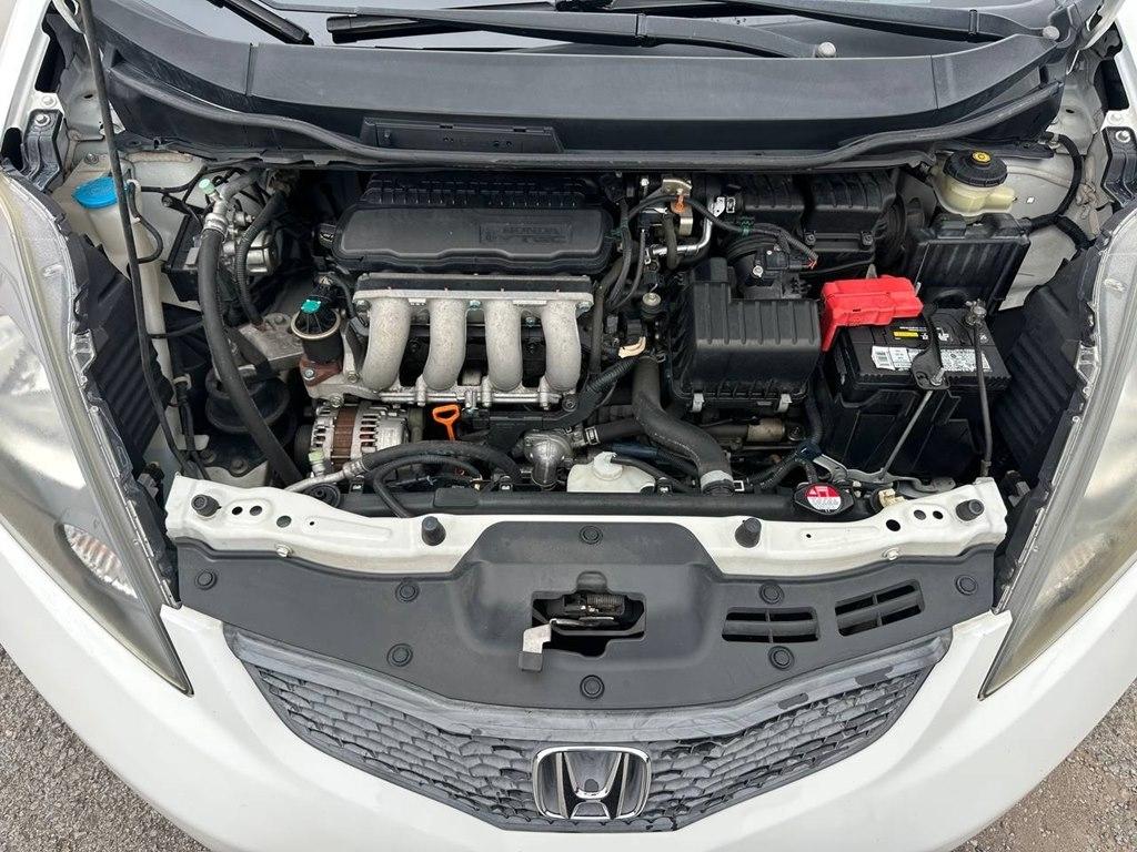 Honda Fit 5dr HB Auto 2009
