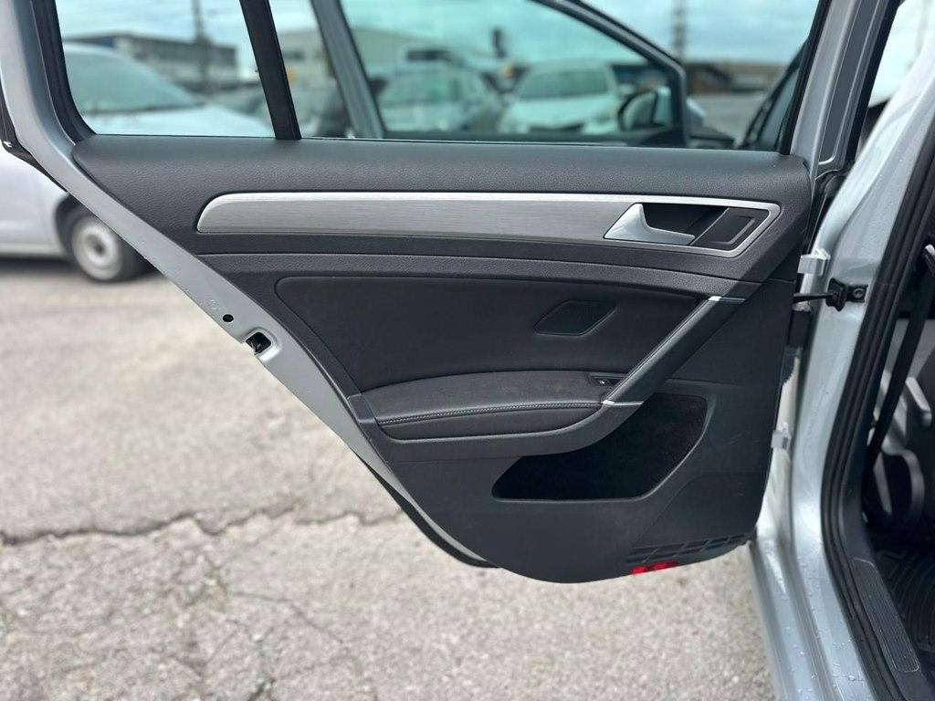 Volkswagen Golf SportWagen 4dr DSG TDI S 2015