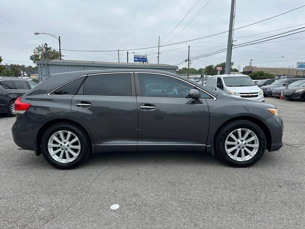 Toyota Venza 4dr Wgn I4 FWD (Natl) 2009