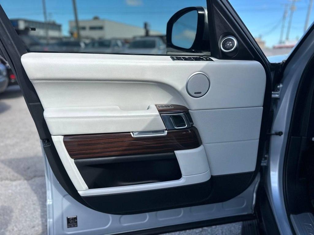 Land Rover Range Rover 4WD 4dr Supercharged 2014