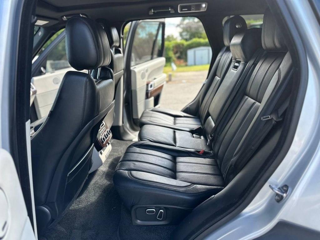 Land Rover Range Rover 4WD 4dr Supercharged 2014